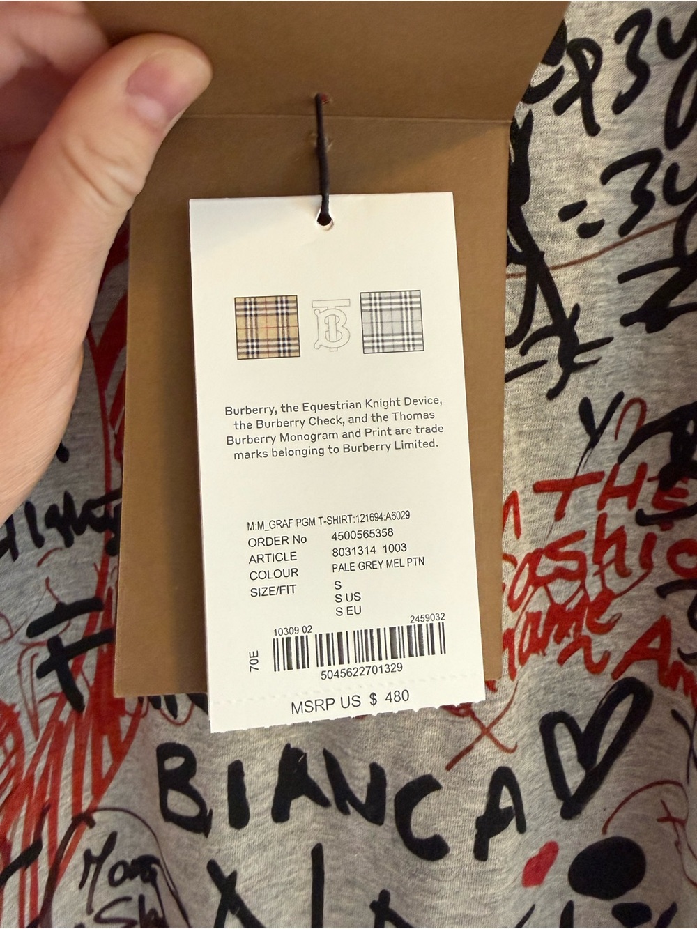 Burberry Men’s Grey Short-Sleeve Graffiti Heart Print Tee Size Small - Picture 4 of 10